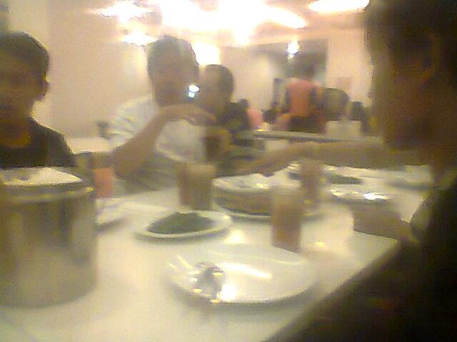 198384_533557386655852_355608402_n