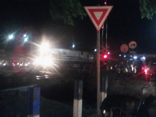 198792_495894357088822_381556485_n