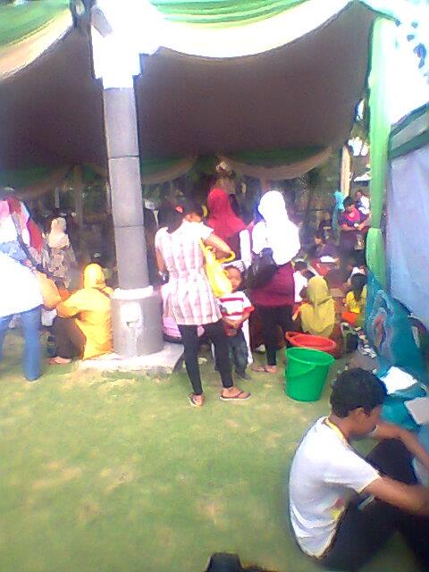 598850_510560232288901_94191323_n