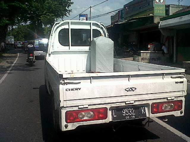 IMG-20140304-01425.jpg mobil pick-up Tata Motors, Chery