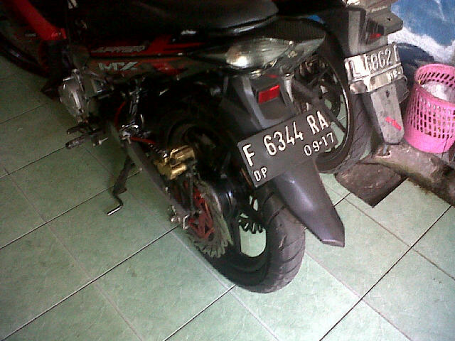 IMG-20140718-02222.jpg Double Back Disk Brake :v