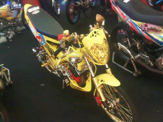 kuning emas