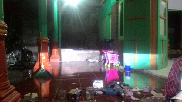 P_20150928_232419.jpg image