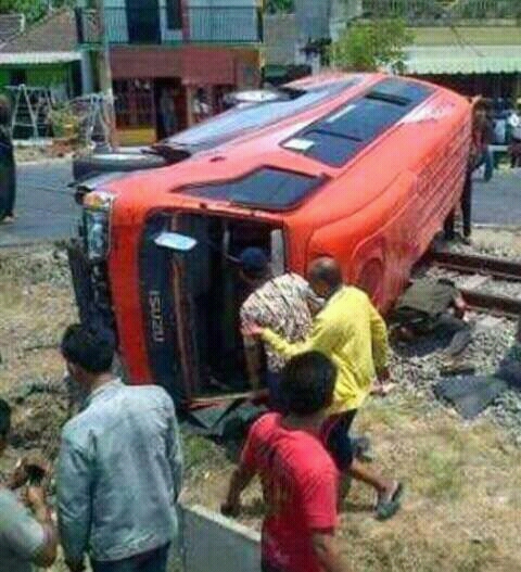 FB_IMG_14451505731072952.jpg image