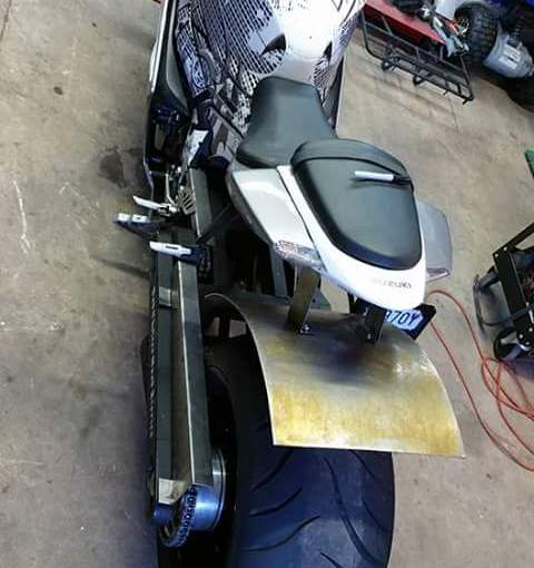 Unik… Spakbor custom buat moge tapak&nbsp;lebar