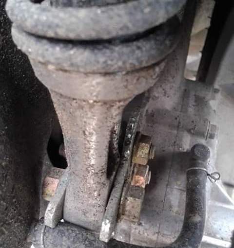 Bikin empuk shock Nmax pakai kombinasi Shock GL, Anting Stelan rantai Vixion, Roller matic – kayak gimana&nbsp;ya?