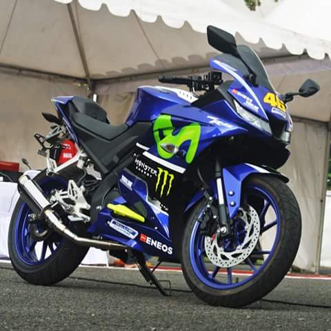 YZF-R15 VVA, livery Yamaha Movistar Factory Team&nbsp;MotoGP